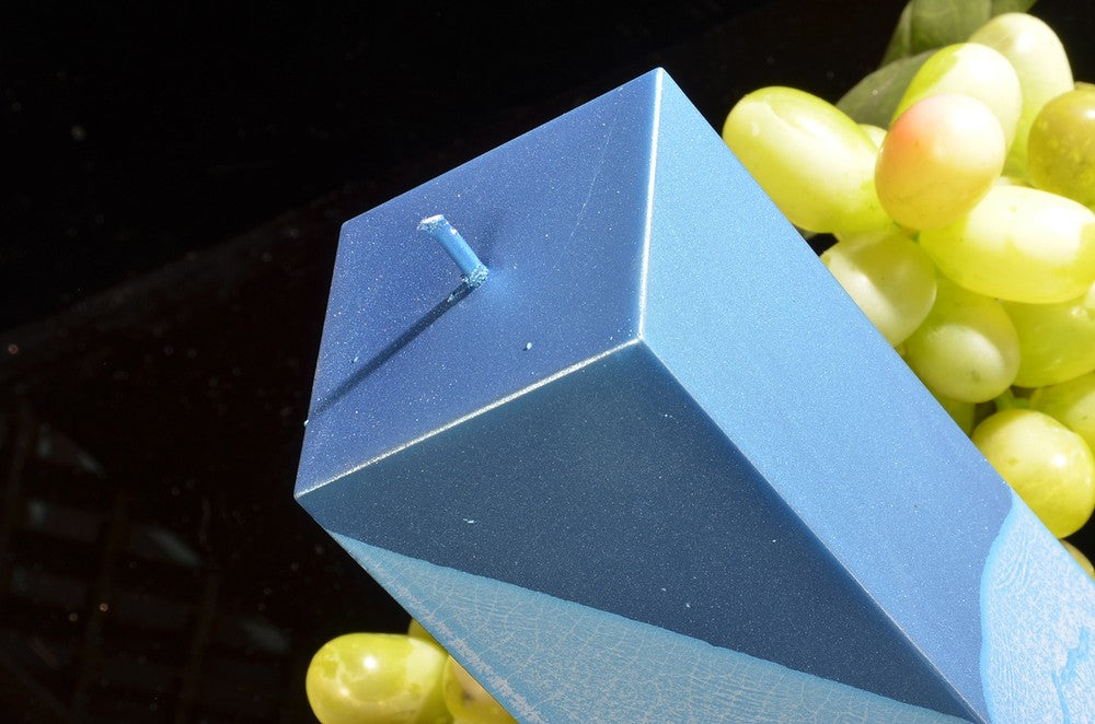 Quadrant candle, BLUE METALLIC, height 16 cm