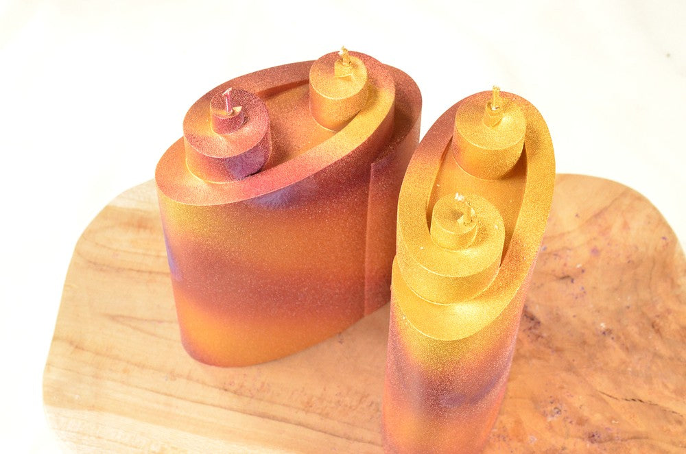 PIAF Candle in GOLD and LILAC, height: 18 cm