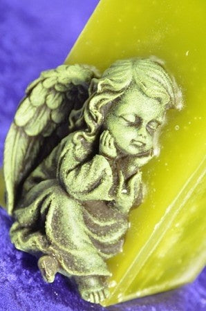 Kaars Engelen, Rechthoek Medium, Groen 8x8x13 cm