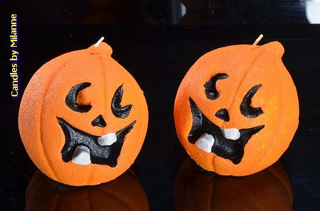 Set of 2 Halloween Pumpkin Candles + free Halloween Spider