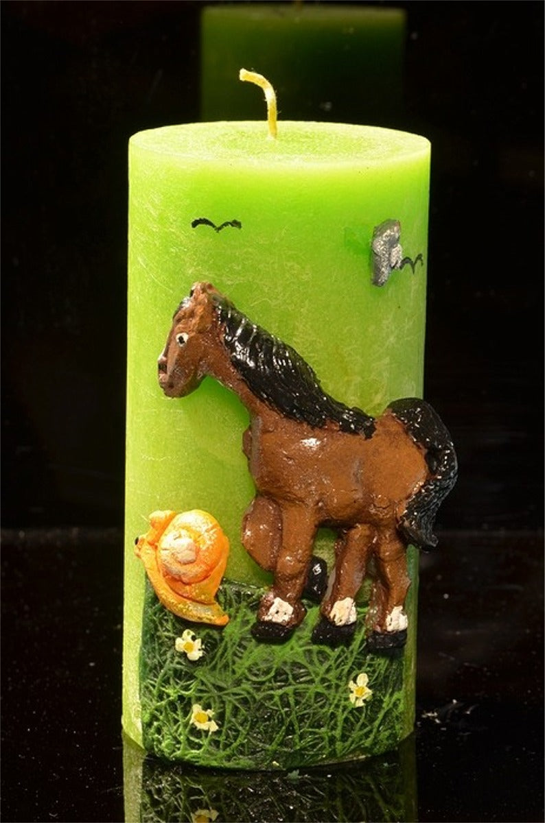 Round Horse candle, Square, CREAM, 150x80 mm