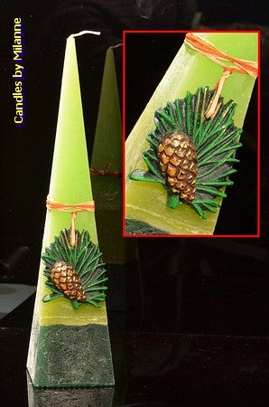 Pinecone candle, Pyramid, 33 cm