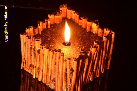 Cinnamon Candle Square BROWN, Medium - 11x11 cm - h: 8 cm