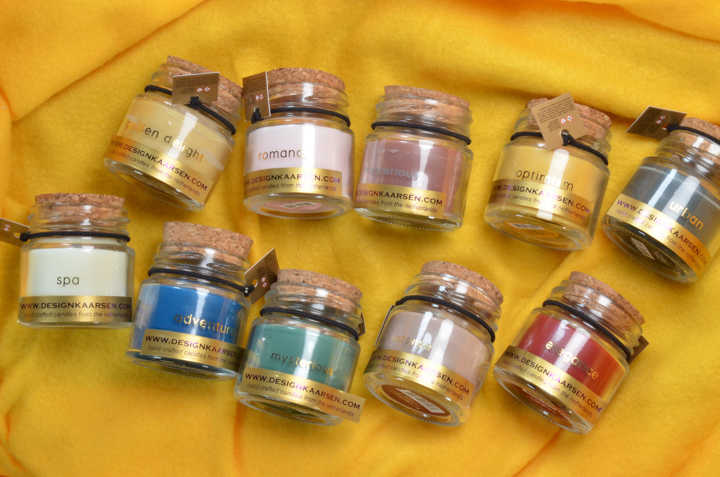 Leuk cadeau voor Moederdag: Set van 10 stuks verschillende GEURKAARSEN in Stolpfles met Kurk - Candles by Milanne - BEKIJK VIDEO