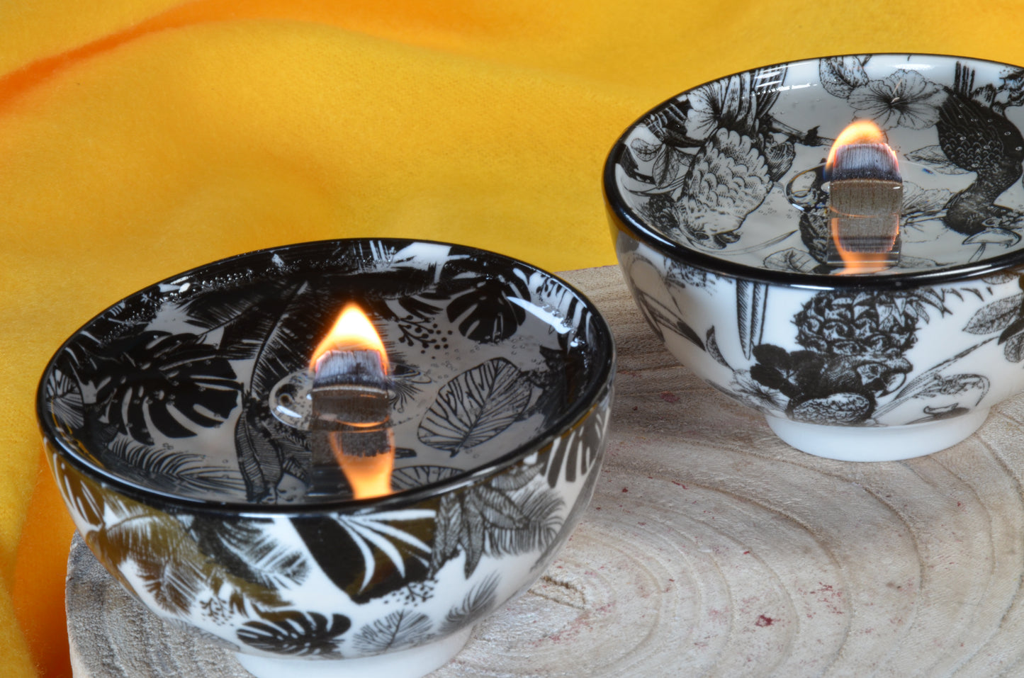 Set van 2 stuks  "JUNGLE" Pentekening gelkaarsen met houten pit -Gemaakt door Candles by Milanne -  BEKIJK VIDEO