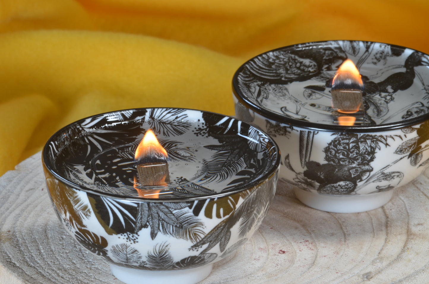 Set van 2 stuks  "JUNGLE" Pentekening gelkaarsen met houten pit -Gemaakt door Candles by Milanne -  BEKIJK VIDEO