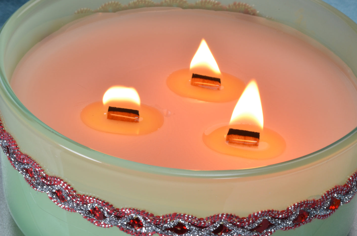 Geurkaars Elegance met 3 Houten Pitten (Wooden Wick)  - BEKIJK VIDEO