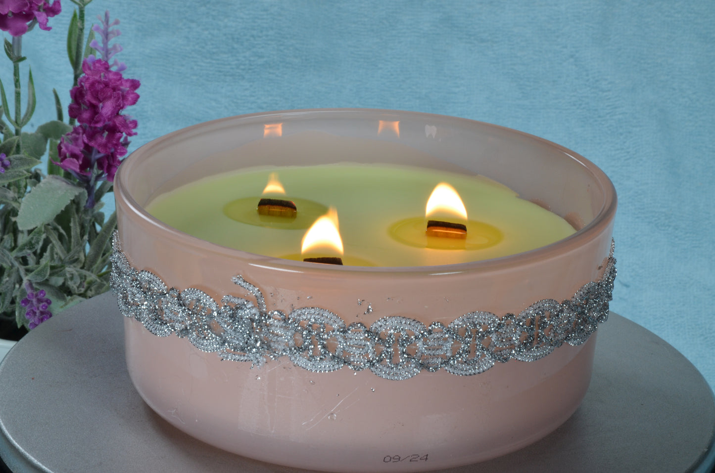 Geurkaars Elegance Green met 3 Houten Pitten (Wooden Wick)  - BEKIJK VIDEO