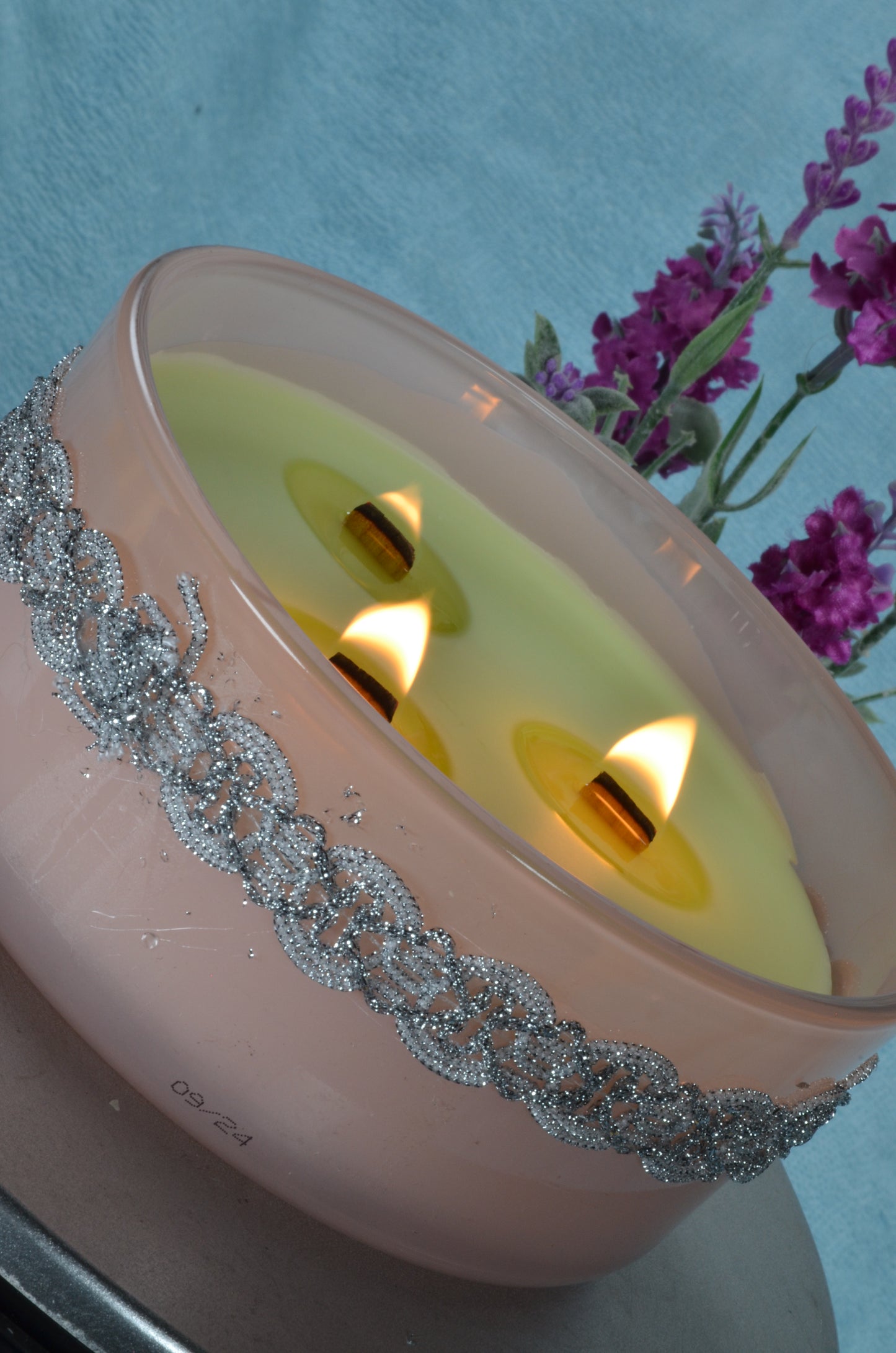 Geurkaars Elegance Green met 3 Houten Pitten (Wooden Wick)  - BEKIJK VIDEO