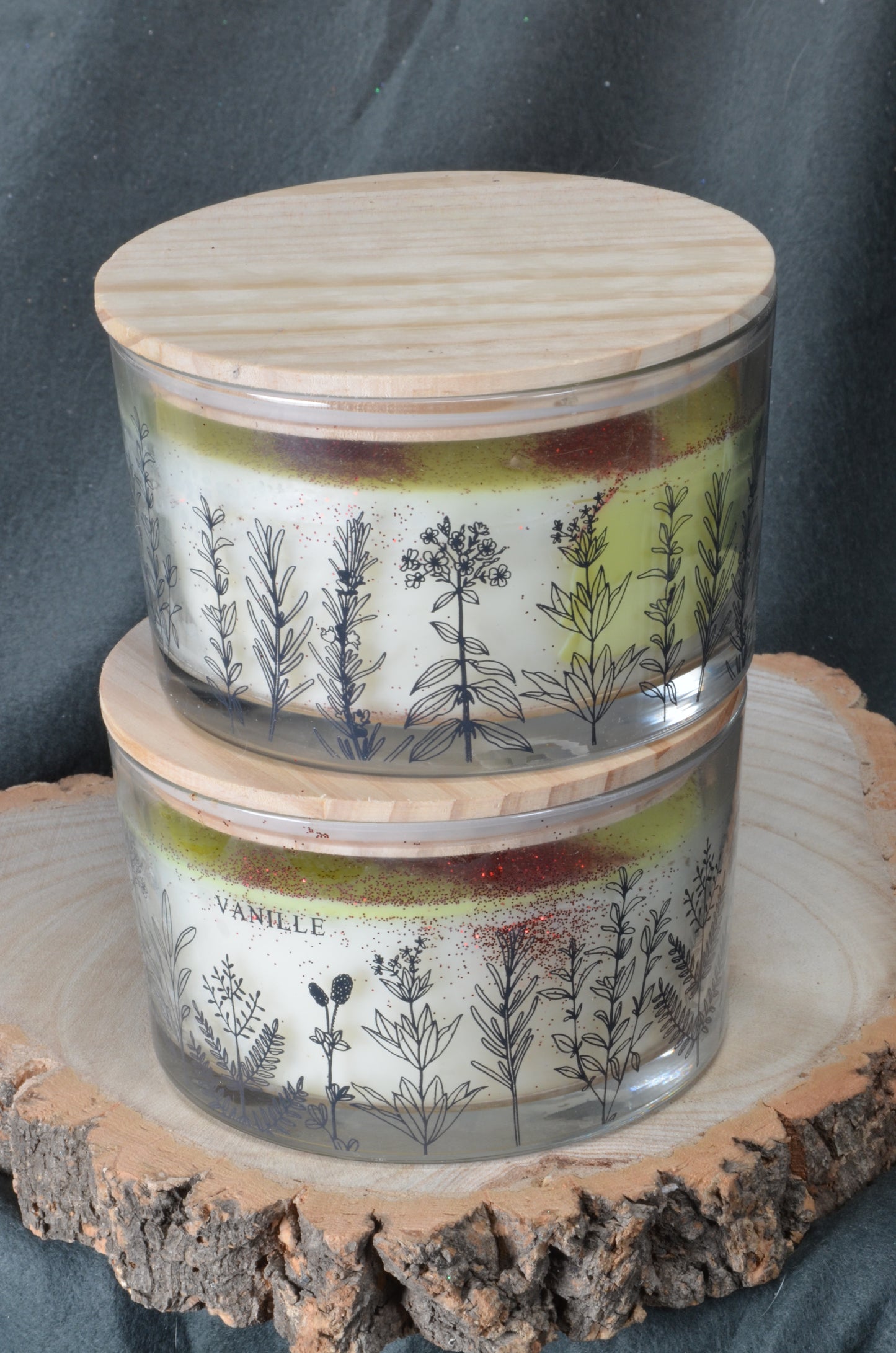 Designkerze im Glas mit 3 Holzdochten, metallic-rot lackiert - 13x13 cm Höhe: 8 cm