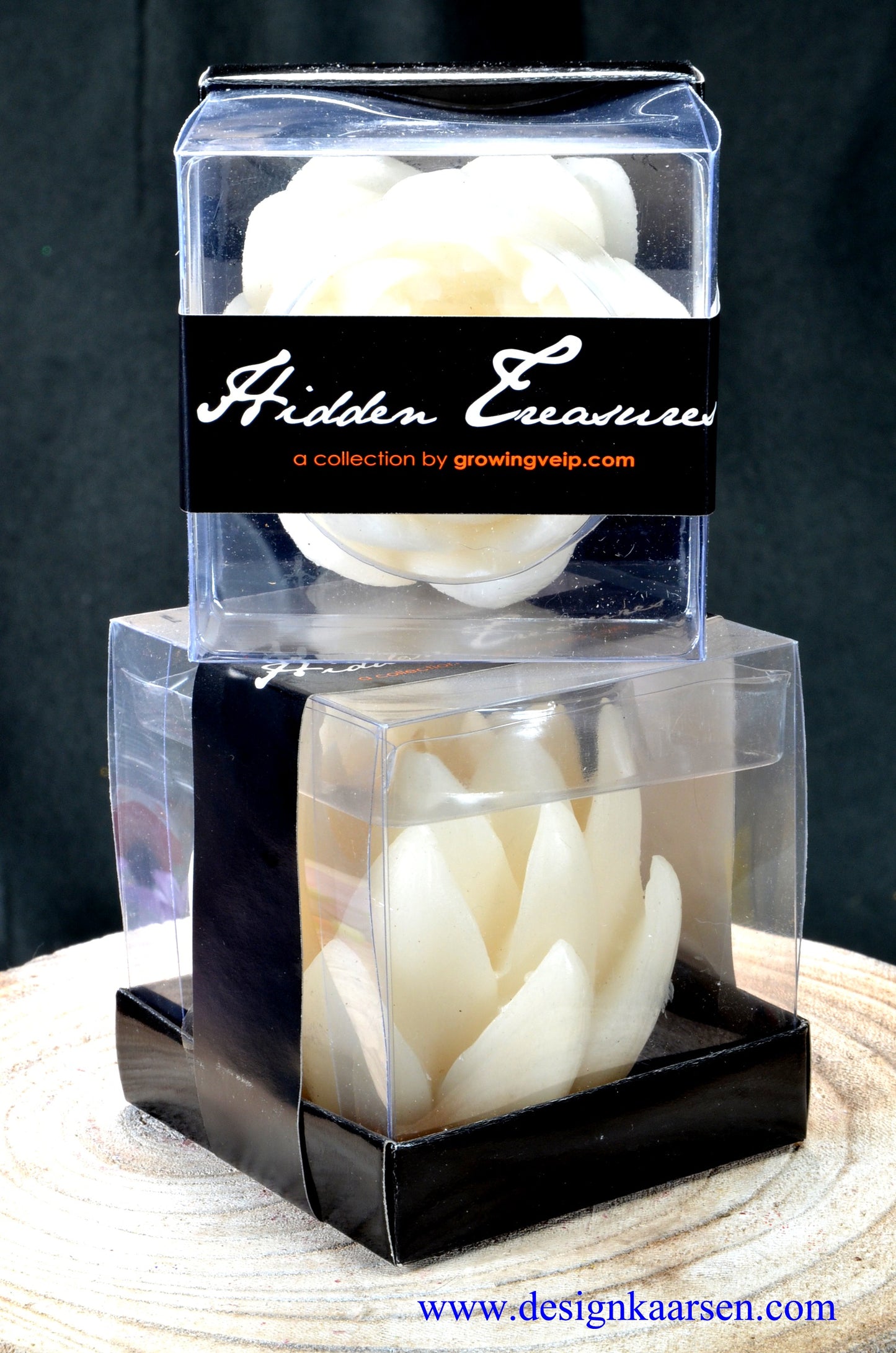 Set van 2 stuks witte LELIE kaars in prachtige geschenkbox, hoogte: 7 cm